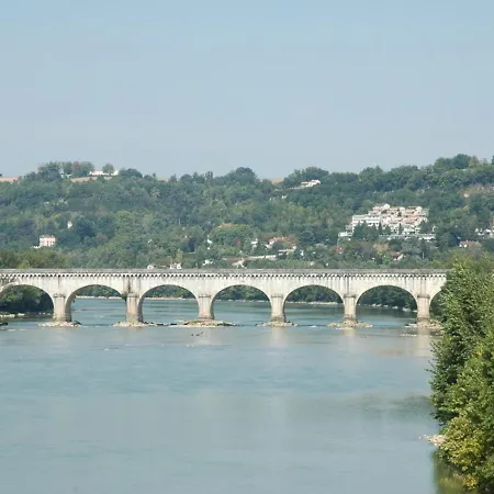 Hébergement de vacances Castle Retreat Near Villages