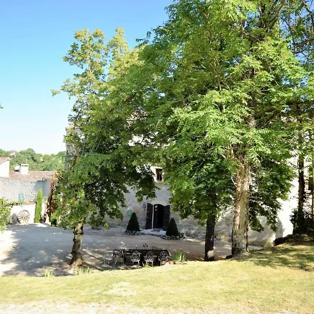Castle Retreat Near Villages * Saint-Caprais-de-Lerm