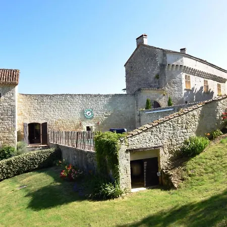 Casa de Férias Historic Chateau With Private Pool Near Agen